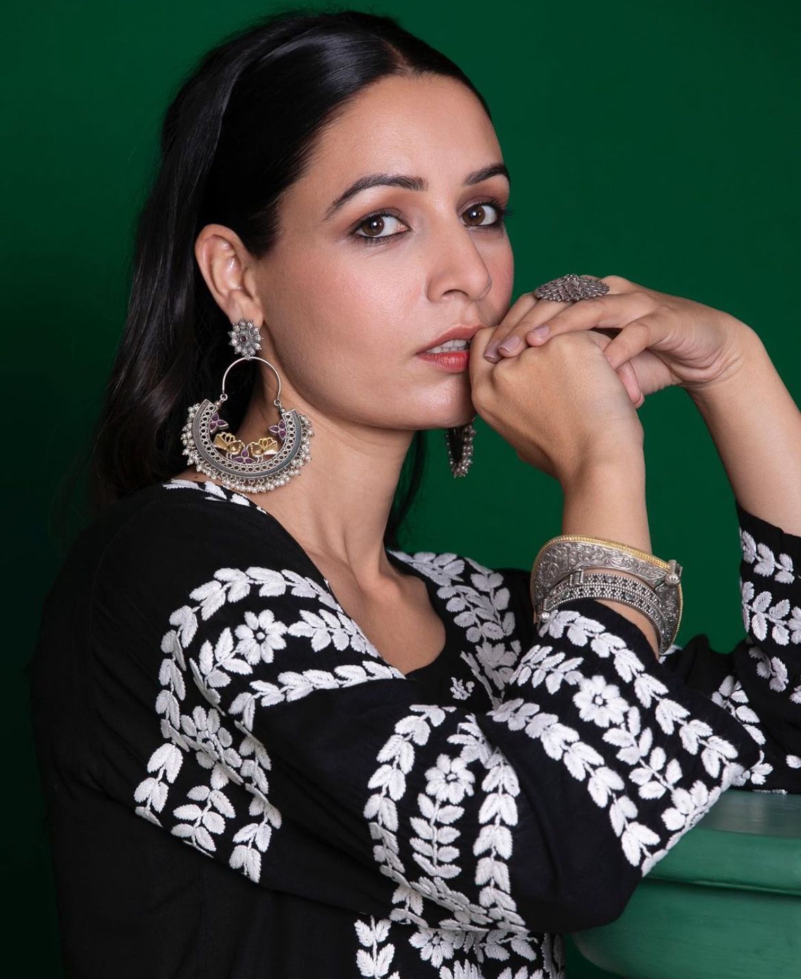 Meher Modal Kurti – Bangle Work Elegance - Chikan Diaries
