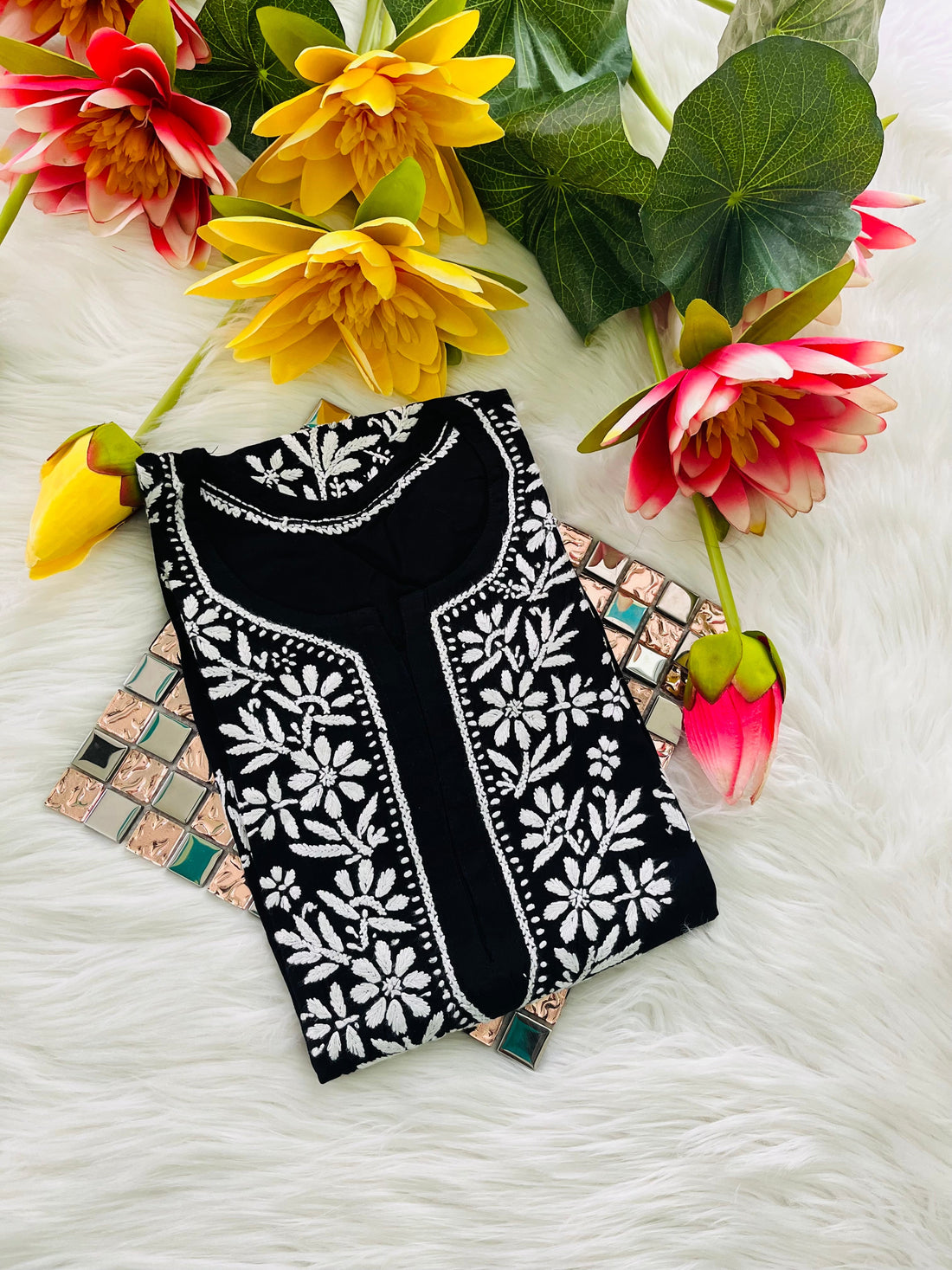 Zahra Rayon Kurti - Chikan Diaries