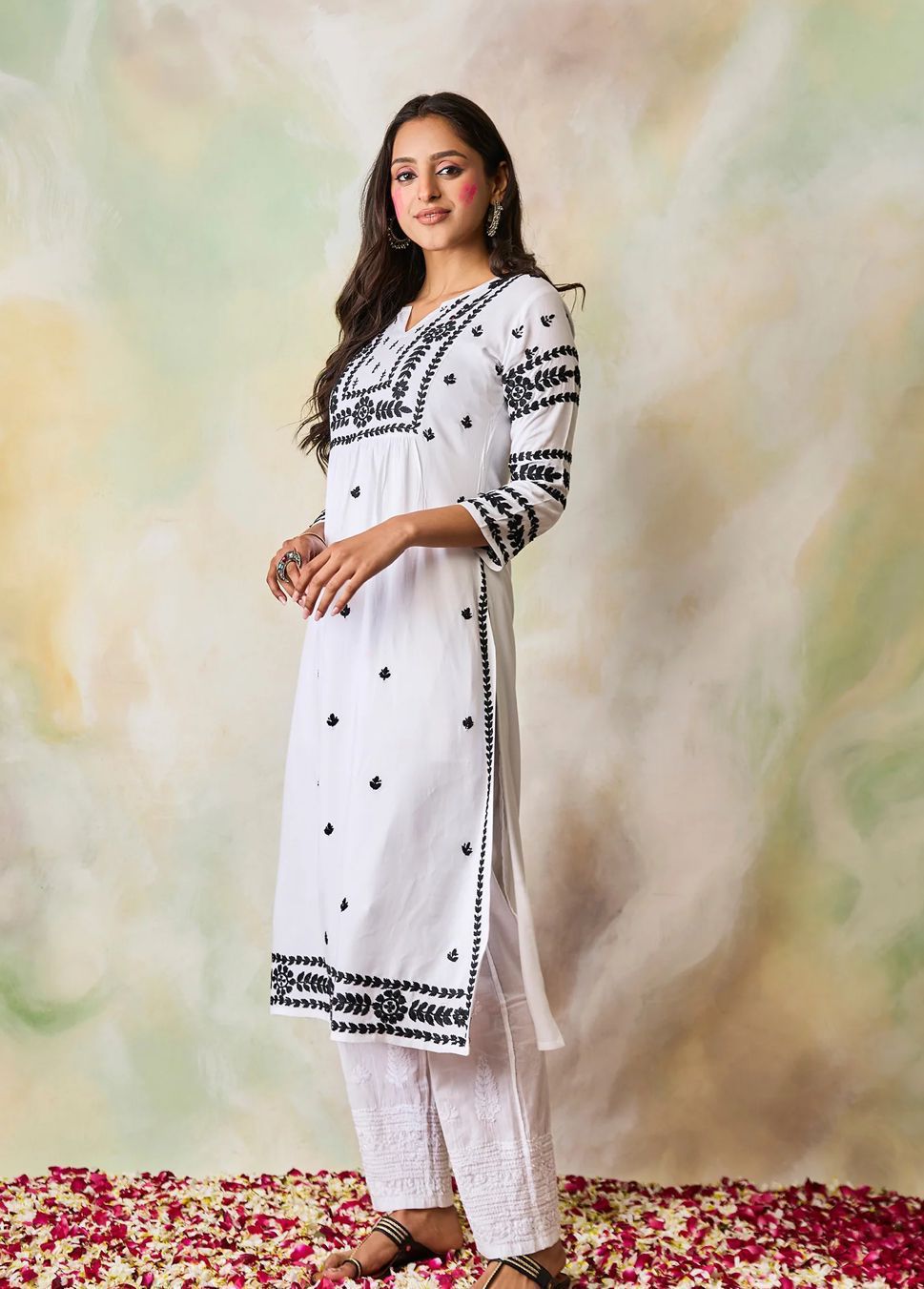 Meher Modal Kurti – Bangle Work Elegance - Chikan Diaries