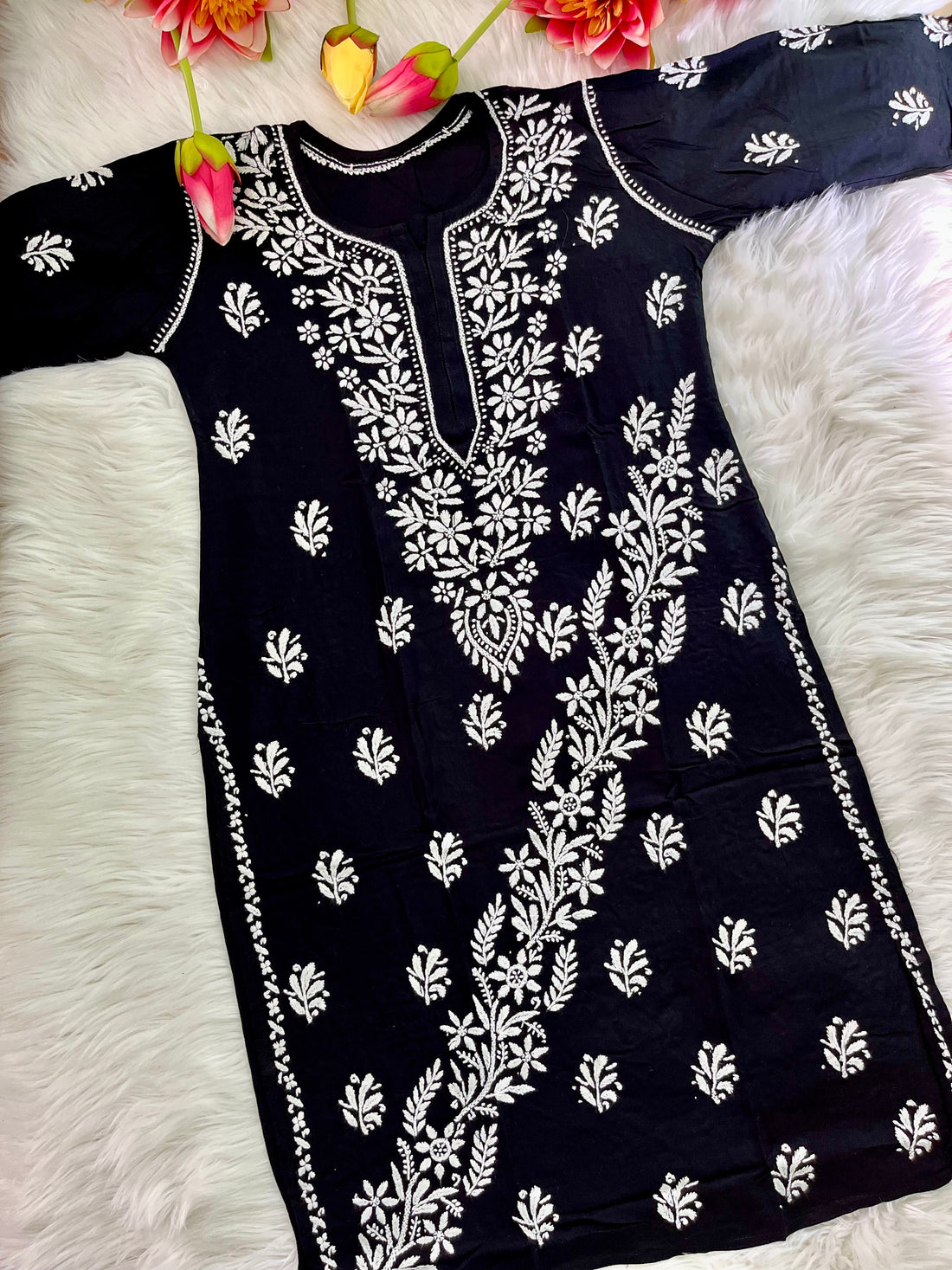 Zahra Rayon Kurti - Chikan Diaries