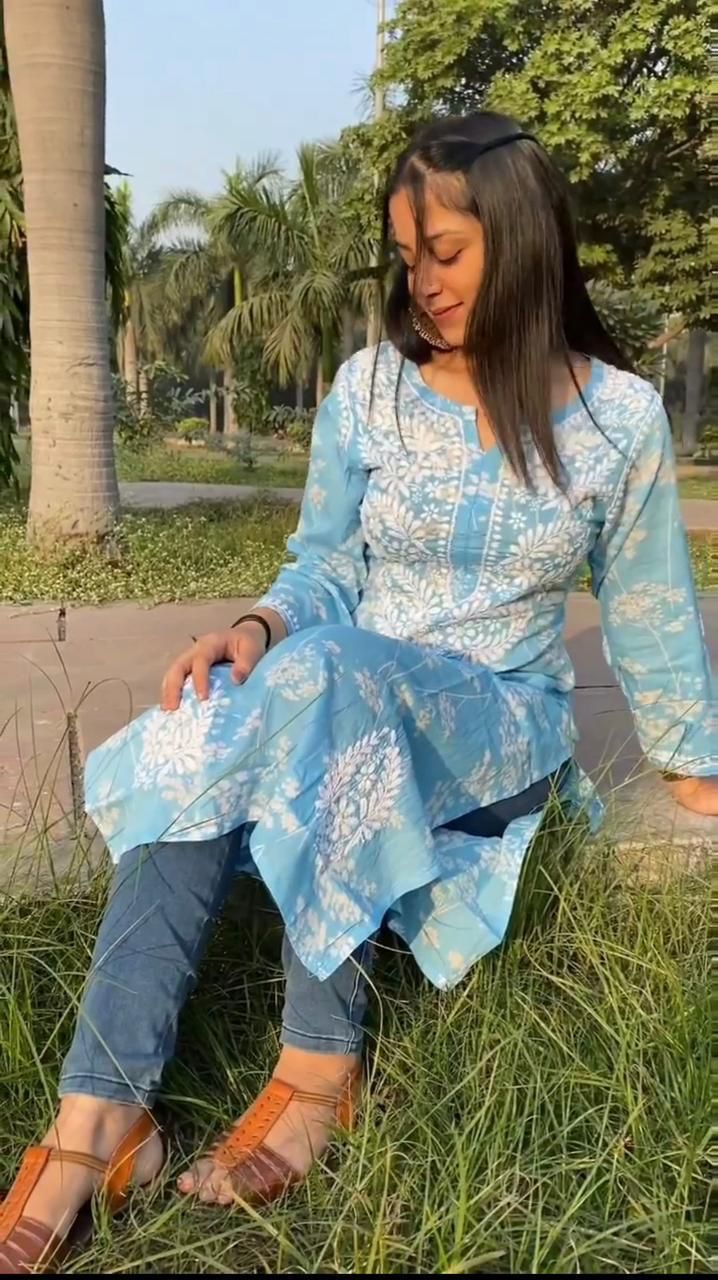 Nazakat Mul Mul Set - Chikan Diaries