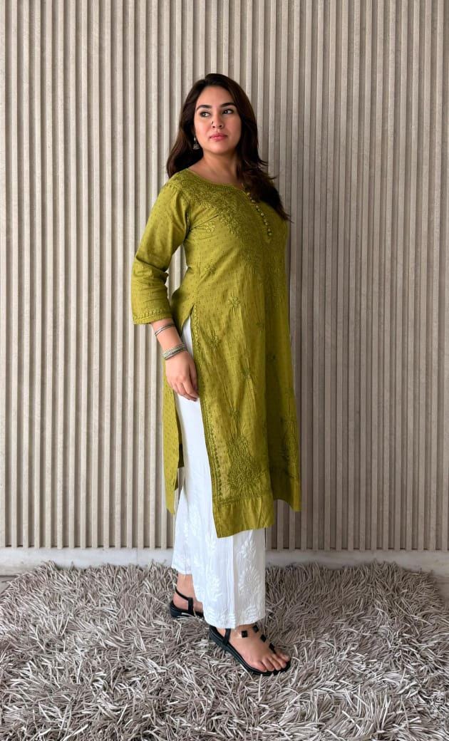 Soft Handcrafted Chikankari Kurti Plazo Set, Traditional Lucknowi Embroidery Suit, Comfortable Plus Size Indian Outfit, Festive Summer Kurta