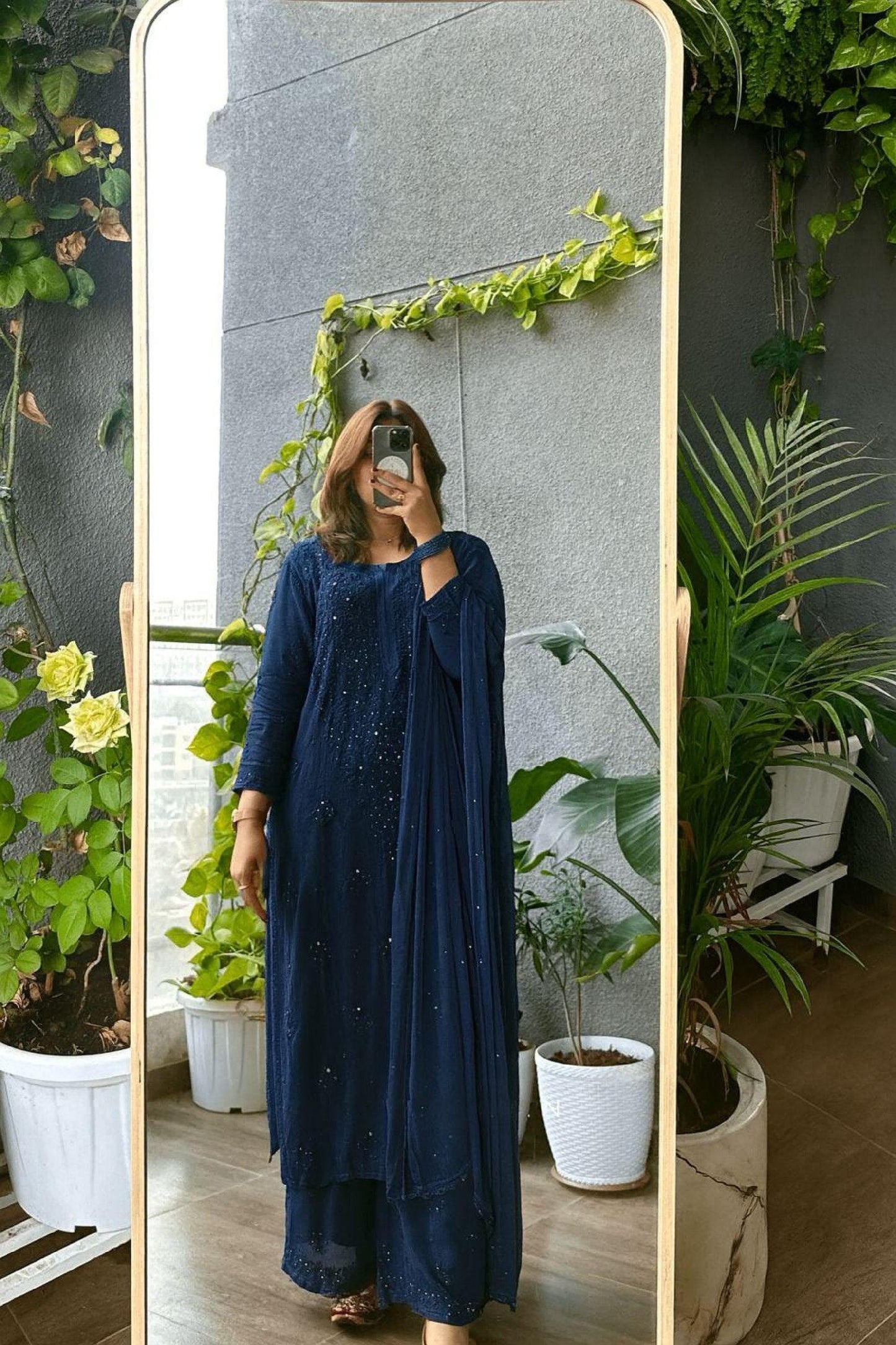 Chikankari Kurti Viscose: Hand Embroidered Viscose Resham Work Tunic Set