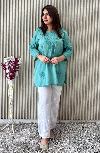 Butter Soft Dobby Cotton Short Top, Handcrafted Chikankari Tunic, Lucknowi Embroidered Boho Blouse, Summer Plus Size Ethnic Kurti